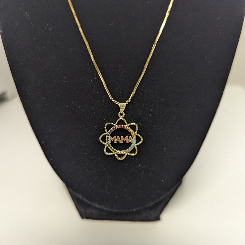 Gorgeous Mom Necklace